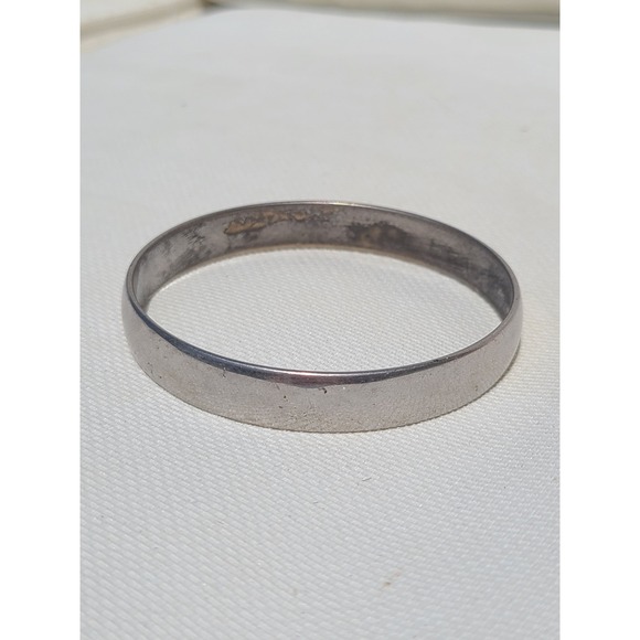 Monet Jewelry - Monet Silver Tone Bangle bracelet